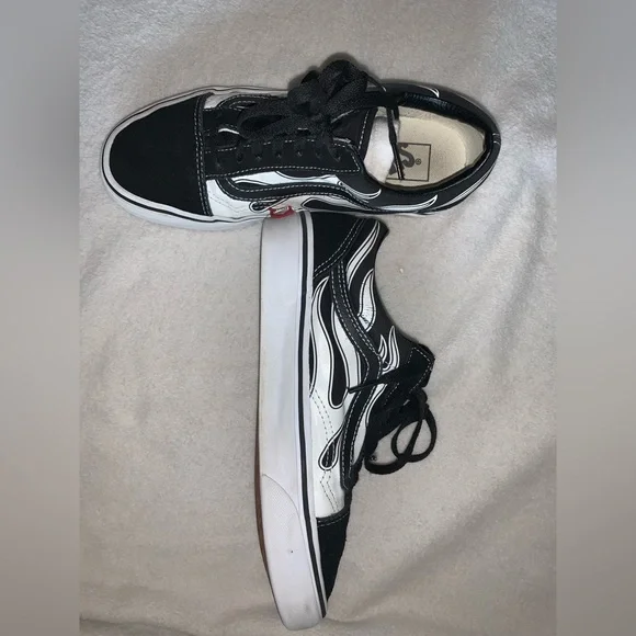 Vans Old Skool Flame Shoes - Picture 2 of 4